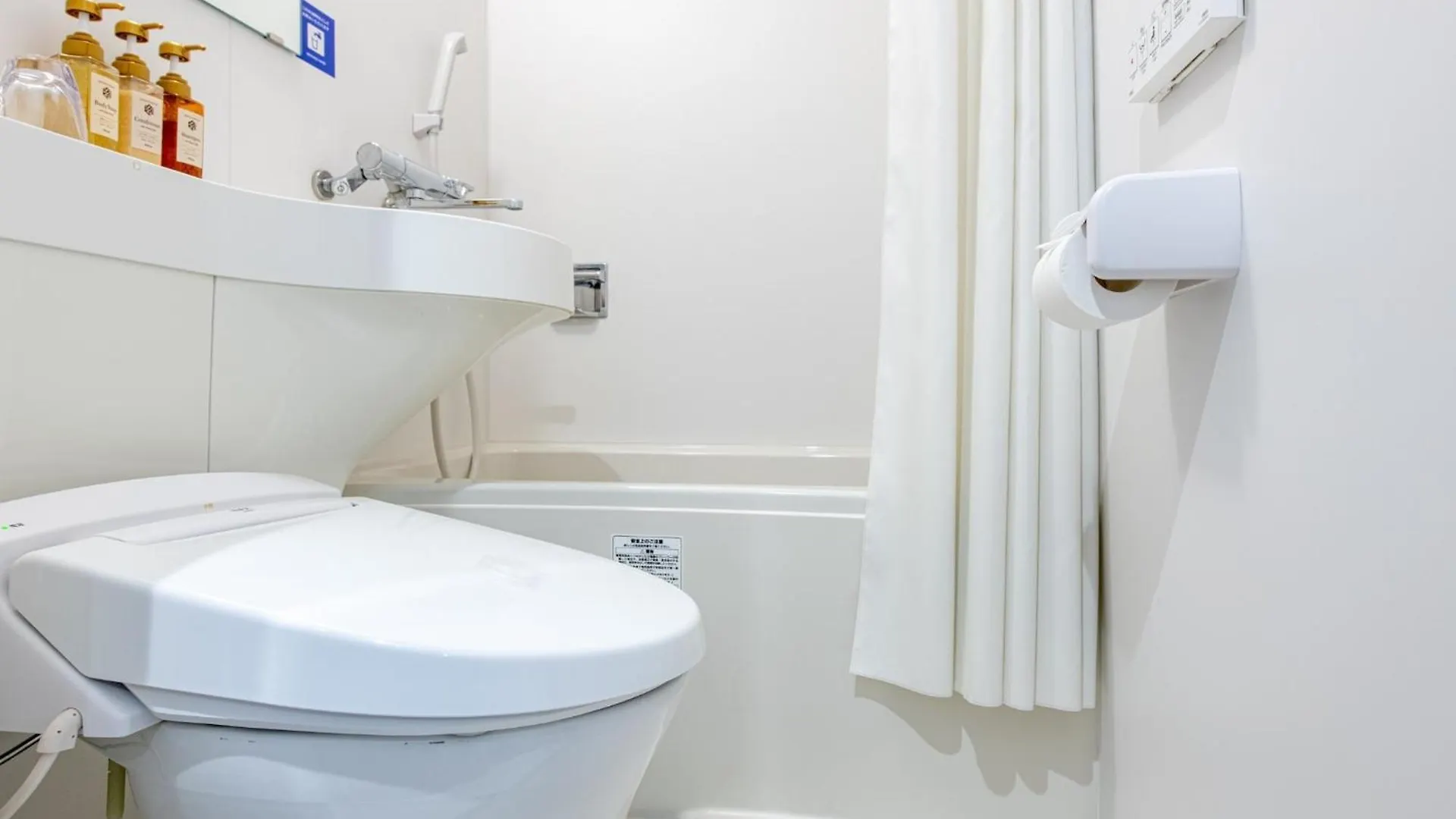 Hotel Sanrriot Osaka Honmachi - Vacation Stay 21479V